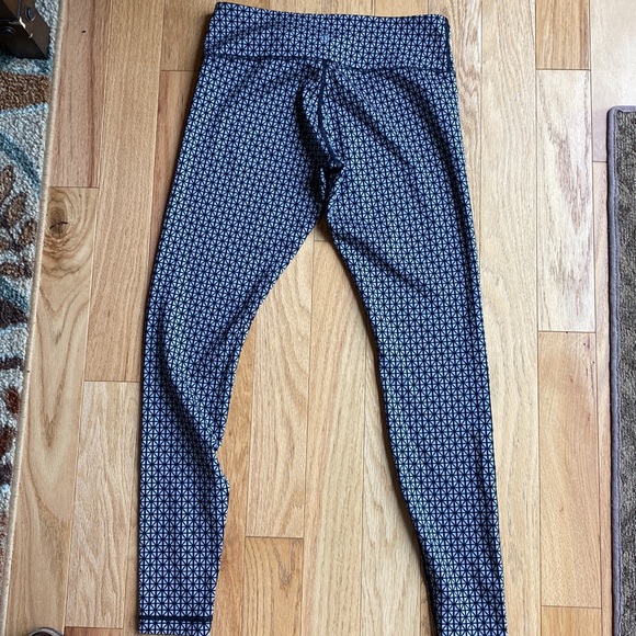 Lululemon sz 8 Wunder Under Geometric leggings - Picture 11 of 13